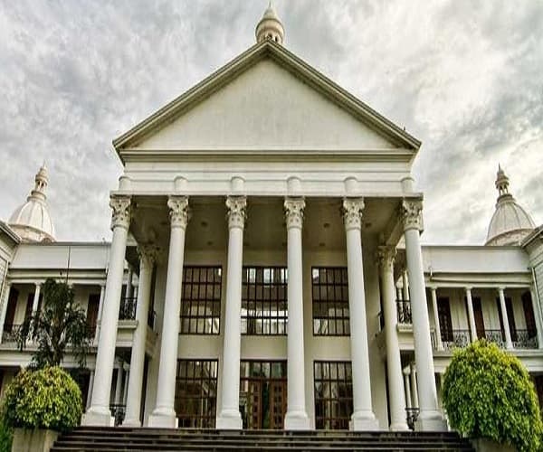 College gallery image 3