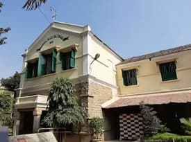 College gallery image 1