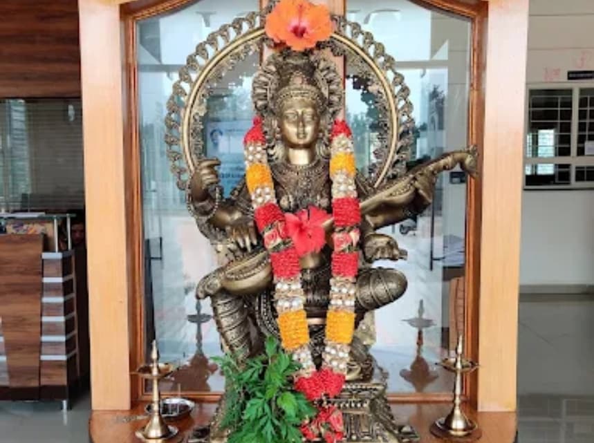 College gallery image 8