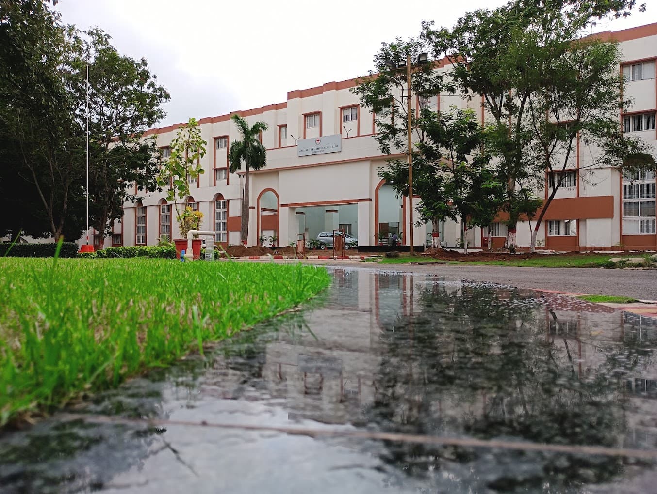 College gallery image 1