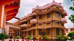 College gallery image 3