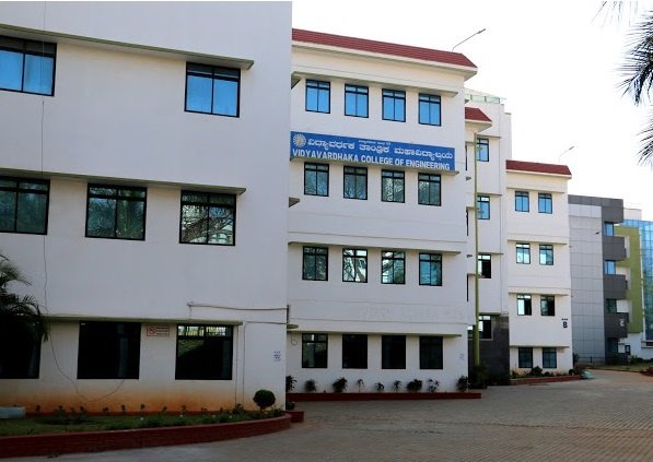 College gallery image 3